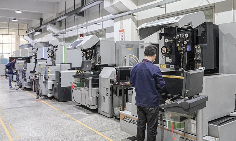 EDM wire-cut machin